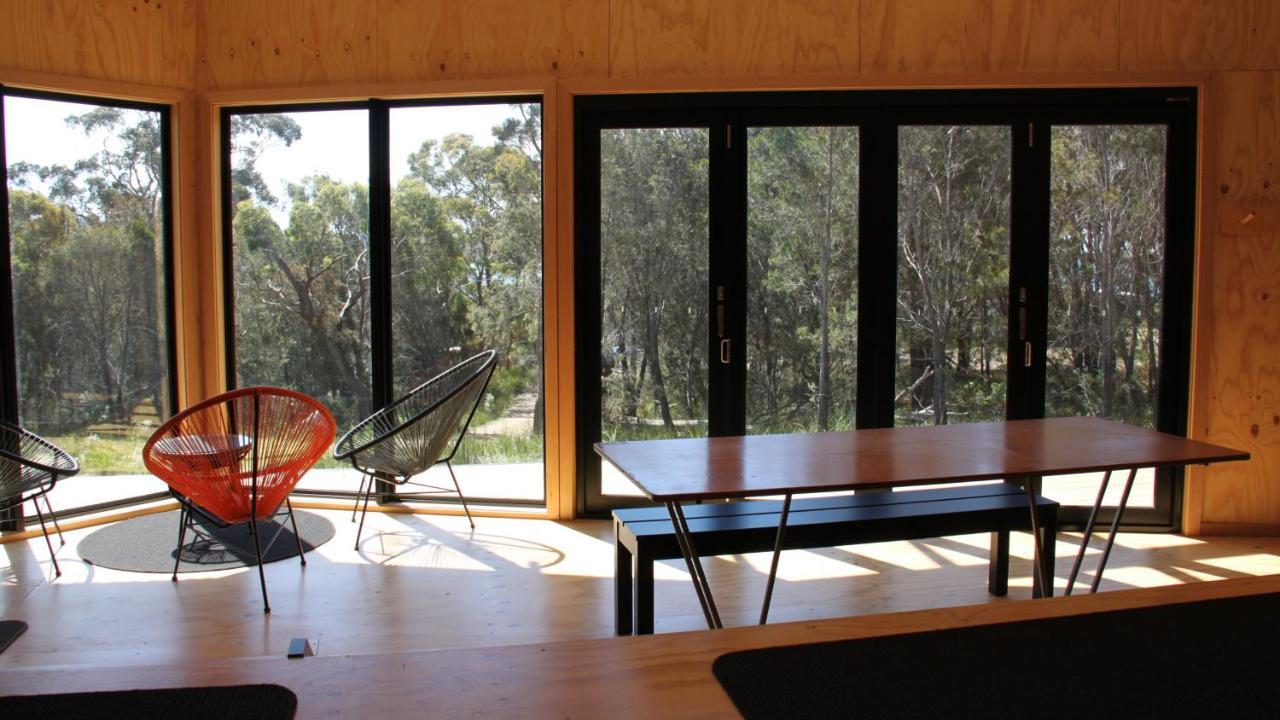 Villa Bay Of Fires Eco Hut Off Grid Experience At Binalong Bay Extérieur photo